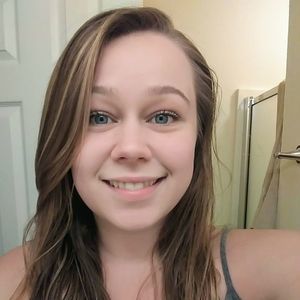 Meet your Posher, Ivy